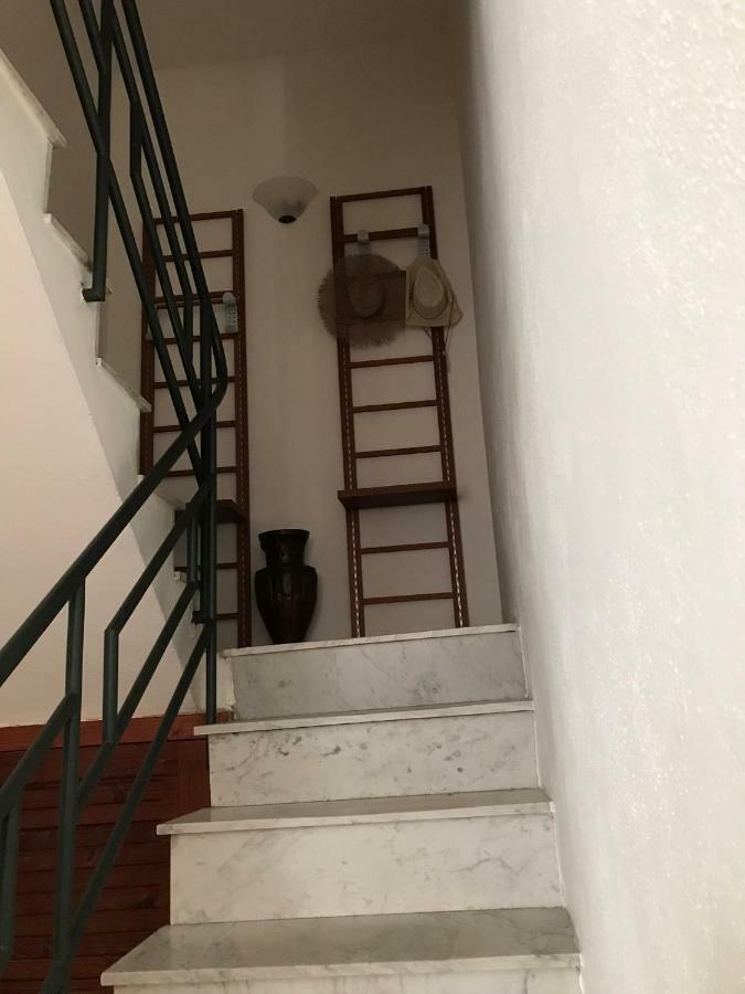 Вілла Sardegna Vicino Ad Olbia "La Casa Nel Vicolo" Беркідда Екстер'єр фото