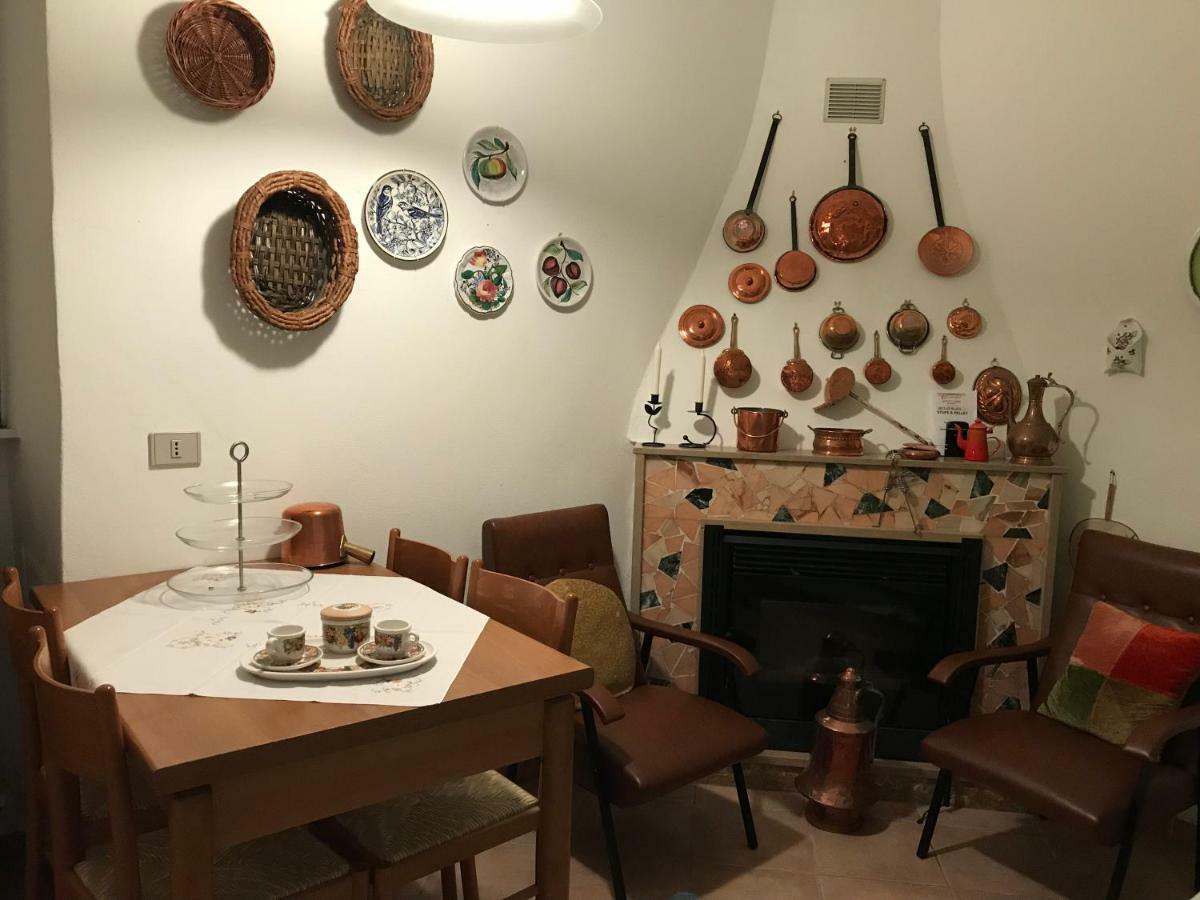 Вілла Sardegna Vicino Ad Olbia "La Casa Nel Vicolo" Беркідда Екстер'єр фото
