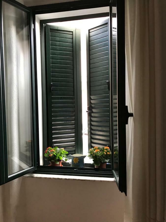 Вілла Sardegna Vicino Ad Olbia "La Casa Nel Vicolo" Беркідда Екстер'єр фото