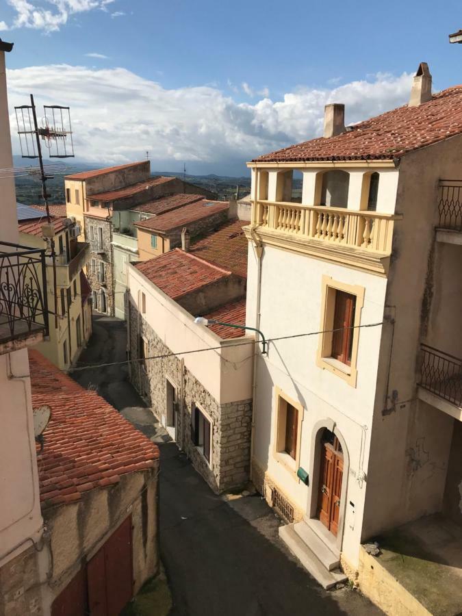 Вілла Sardegna Vicino Ad Olbia "La Casa Nel Vicolo" Беркідда Екстер'єр фото